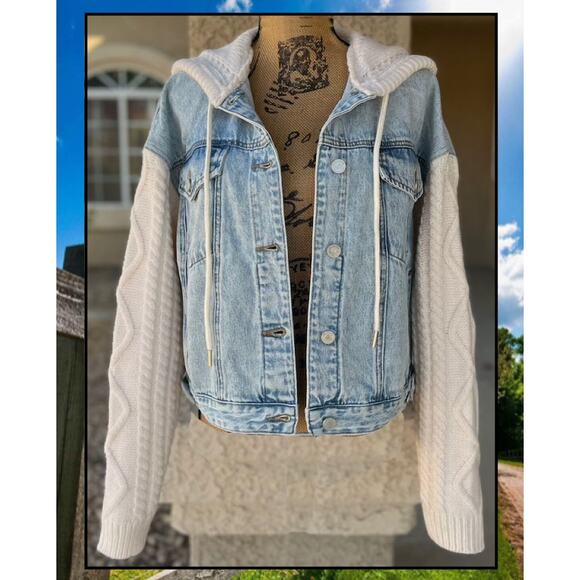Blank NYC Denim and Knit Mixed Media Denim Jacket Size M - Picture 3 of 13